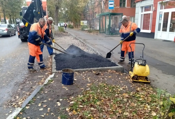 В Воскресенске продолжается плановая кампания по ремонту и содержанию дорог