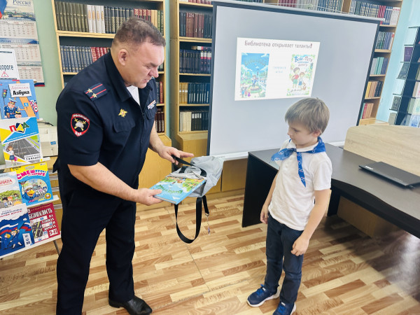 В Воскресенске прошла презентация книги по безопасности дорожного движения
