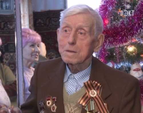 Он был на Курской дуге и освобождал Кенигсберг. 90 лет ветерану Великой Отечественной